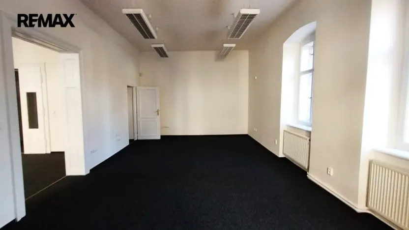 Pronájem kanceláře, Liberec - Liberec I-Staré Město, Jablonecká, 85 m2