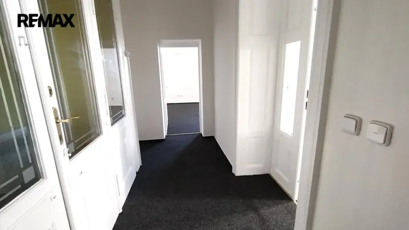 Pronájem kanceláře, Liberec - Liberec I-Staré Město, Jablonecká, 85 m2