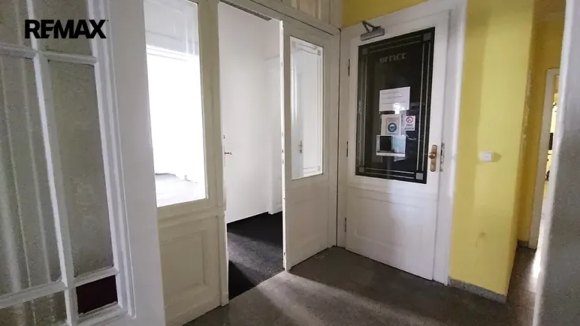 Pronájem kanceláře, Liberec - Liberec I-Staré Město, Jablonecká, 85 m2