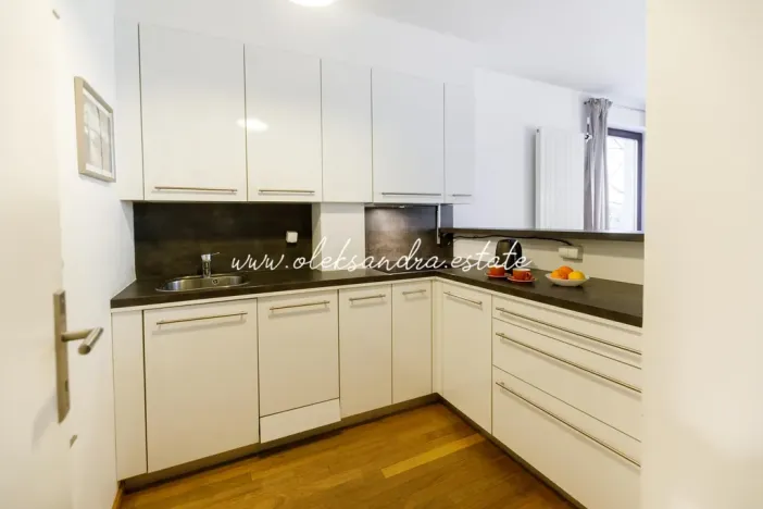 Pronájem bytu 2+kk, Praha - Karlín, Šaldova, 51 m2