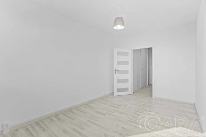 Pronájem bytu 2+kk, Praha - Prosek, Jetřichovická, 44 m2