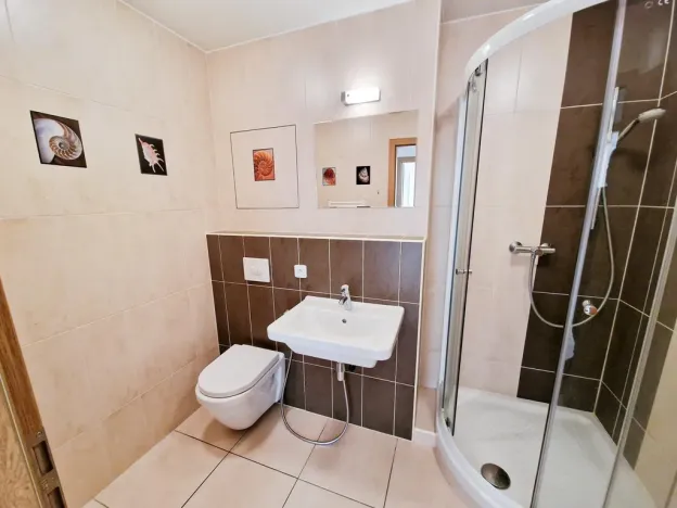 Pronájem bytu 2+kk, Trutnov - Střední Předměstí, Kiesewettrova, 41 m2