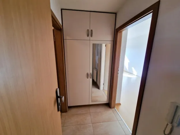 Pronájem bytu 2+kk, Trutnov - Střední Předměstí, Kiesewettrova, 41 m2