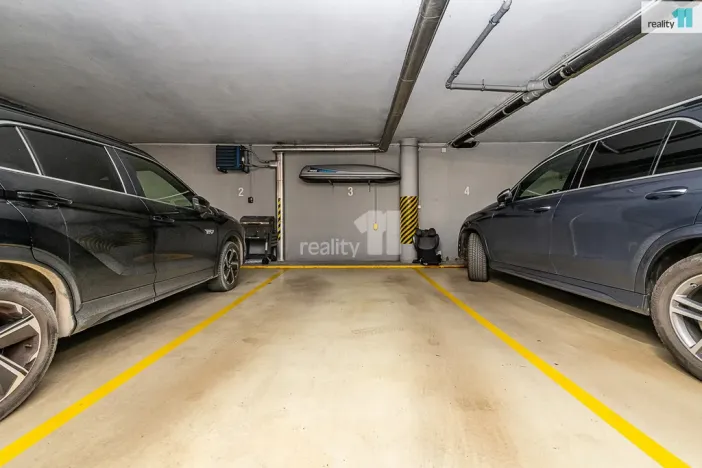 Pronájem bytu 2+kk, Praha - Vršovice, Smolenská, 78 m2