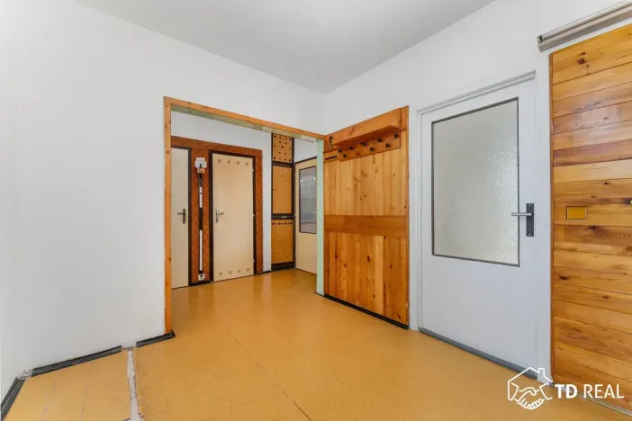 Prodej bytu 3+1, Brno, Labská, 68 m2