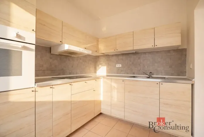 Pronájem bytu 1+1, Praha - Hlubočepy, Lamačova, 32 m2