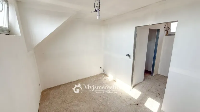 Prodej rodinného domu, Znojmo - Přímětice, 80 m2