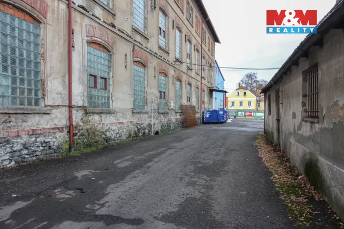 Pronájem skladu, Varnsdorf, Karlova, 700 m2