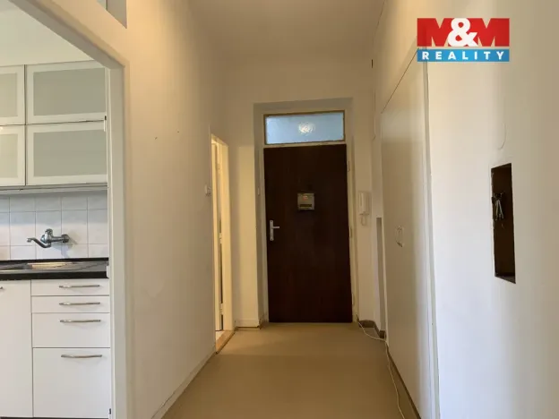 Pronájem bytu 2+1, Zlín, Lorencova, 68 m2