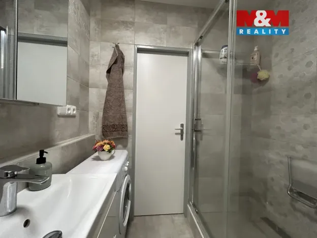 Pronájem bytu 1+1, Ústí nad Labem - Severní Terasa, Větrná, 35 m2