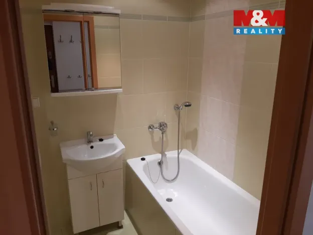 Pronájem bytu 1+1, Kladno - Kročehlavy, Ostravská, 27 m2