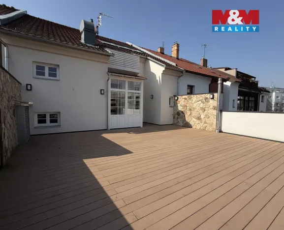 Pronájem bytu 3+kk, Pardubice - Zelené Předměstí, Na Hrádku, 80 m2