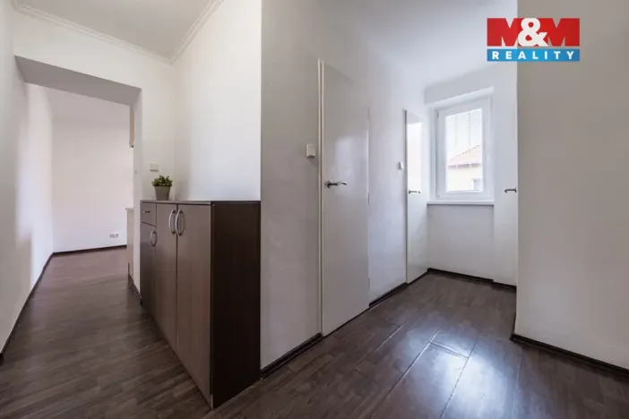 Prodej bytu 2+1, Milovice, Dukelská, 61 m2