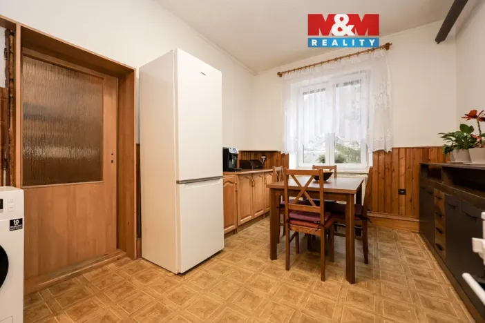 Prodej bytu 2+1, Hanušovice, Školní, 60 m2