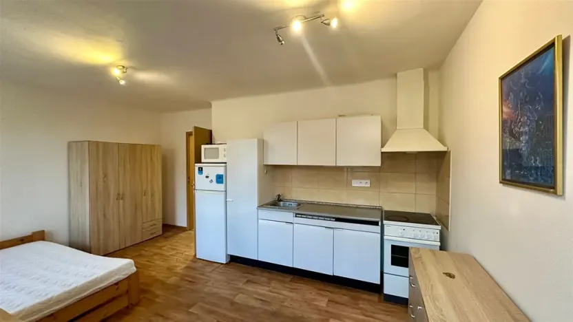 Pronájem bytu 1+kk, Cheb, Jakubská, 25 m2