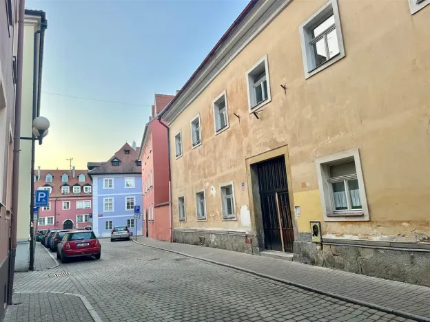 Pronájem bytu 1+kk, Cheb, Jakubská, 25 m2