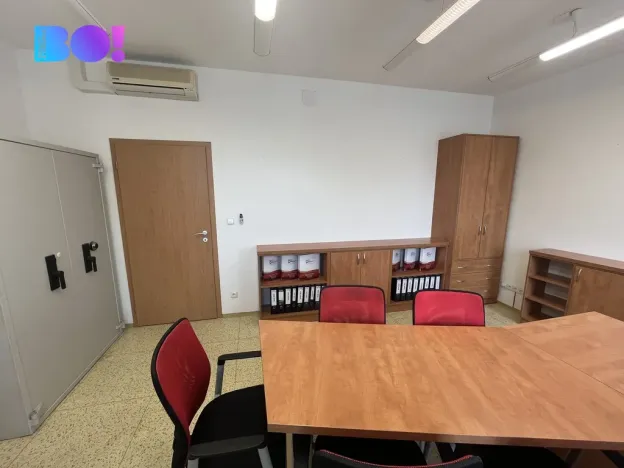 Pronájem kanceláře, Prostějov, Máchova, 65 m2