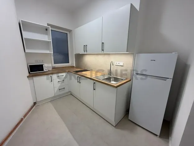 Pronájem bytu 1+kk, Hradec Králové, Velké náměstí, 45 m2
