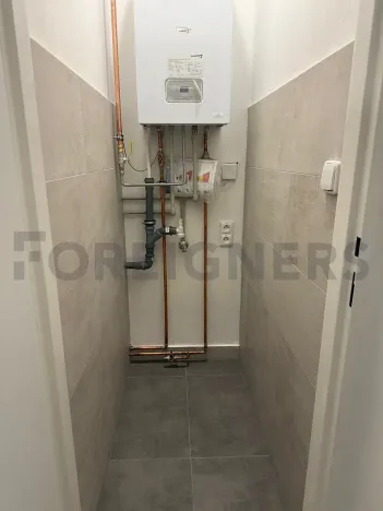 Pronájem bytu 1+kk, Hradec Králové, Velké náměstí, 40 m2