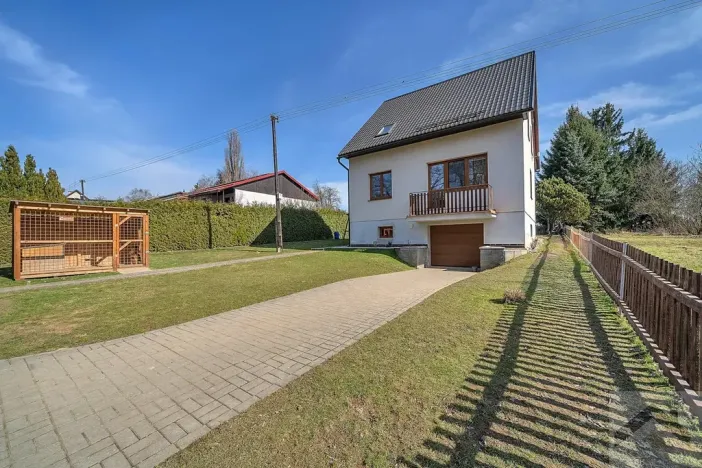 Prodej rodinného domu, Žichlínek, 180 m2