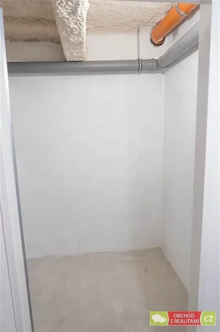 Pronájem bytu 2+kk, Praha, Na Výšince, 38 m2