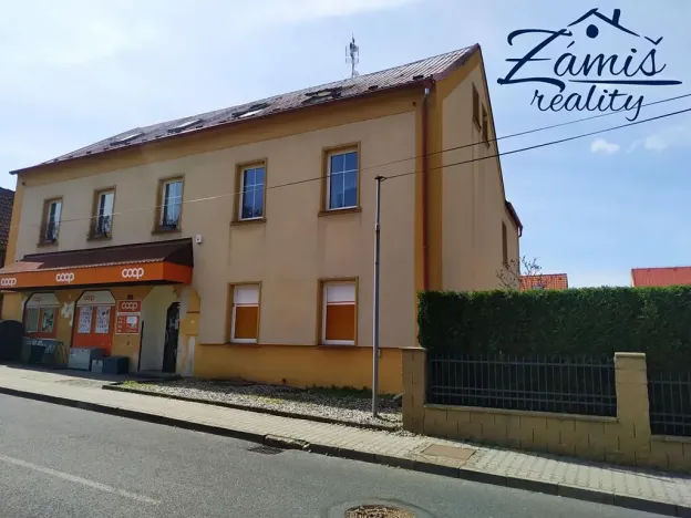 Pronájem bytu 2+1, Lány, Berounská, 66 m2