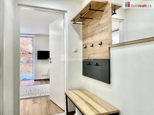 Prodej bytu 1+kk, Jáchymov, K Lanovce, 32 m2