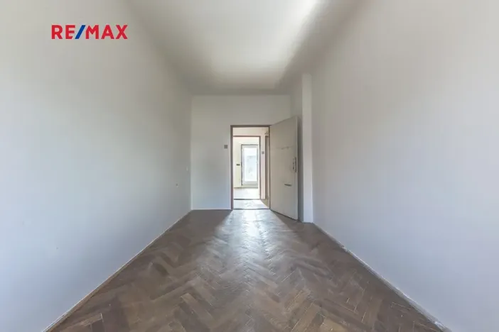 Prodej bytu 1+1, Praha - Smíchov, Holečkova, 24 m2