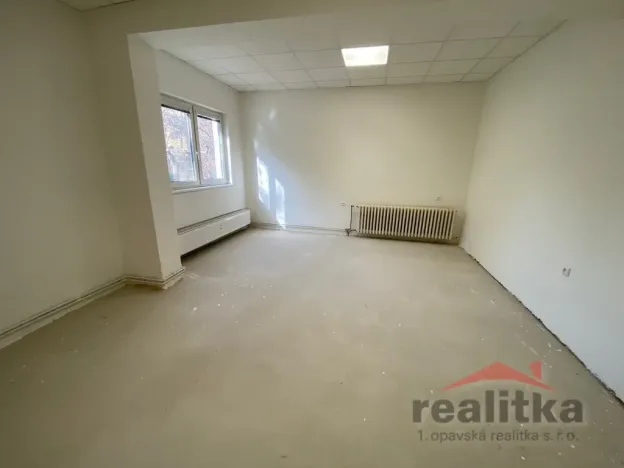 Pronájem obchodního prostoru, Opava - Kateřinky, Válečkova, 80 m2