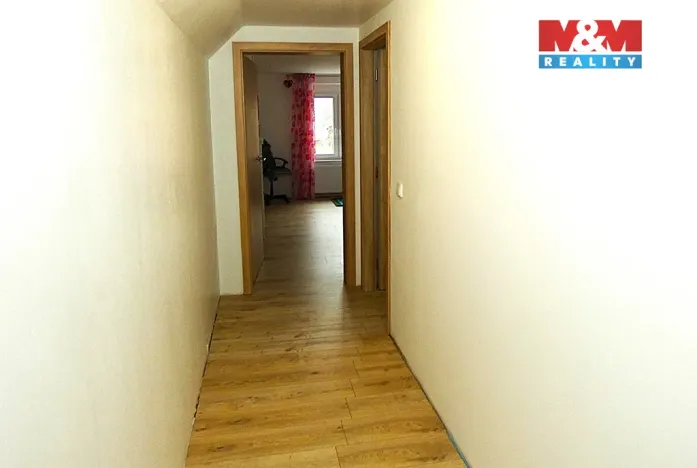 Prodej rodinného domu, Ledčice, 206 m2