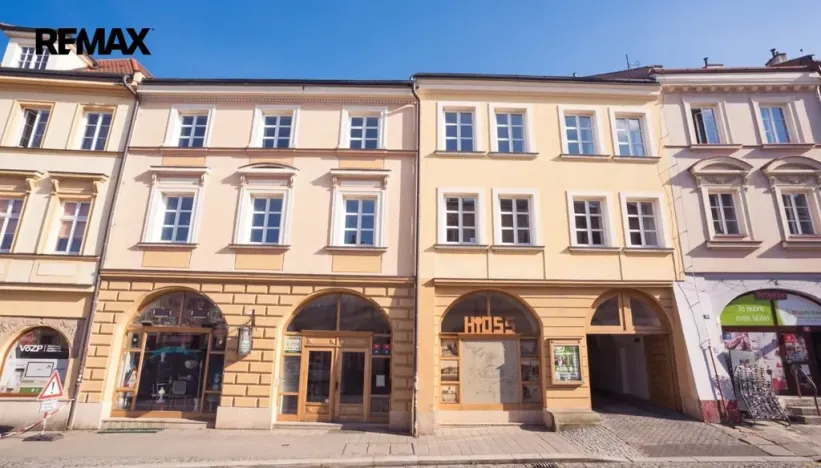 Pronájem kanceláře, Hradec Králové, Malé náměstí, 22 m2