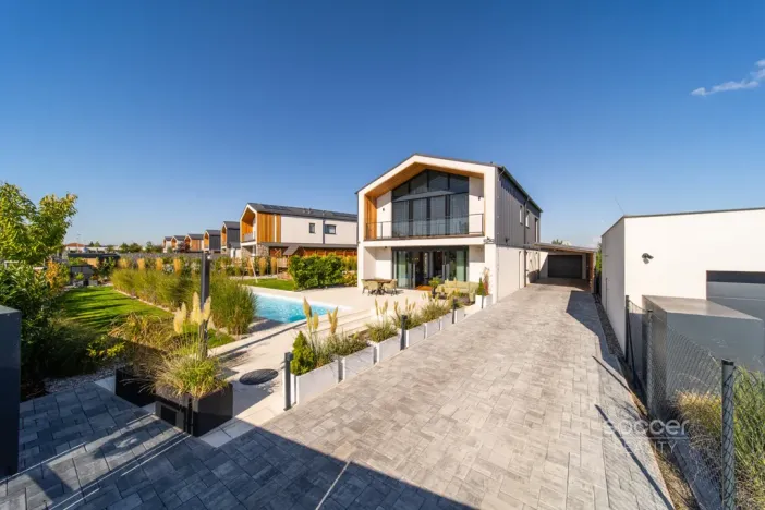 Prodej rodinného domu, Předboj, K Parku, 200 m2