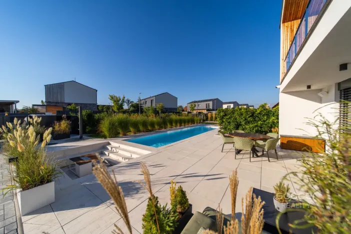 Prodej rodinného domu, Předboj, K Parku, 200 m2