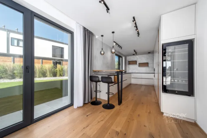 Prodej rodinného domu, Předboj, K Parku, 200 m2