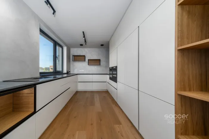 Prodej rodinného domu, Předboj, K Parku, 200 m2