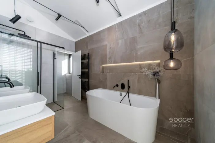 Prodej rodinného domu, Předboj, K Parku, 200 m2