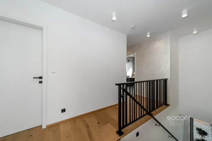 Prodej rodinného domu, Předboj, K Parku, 200 m2