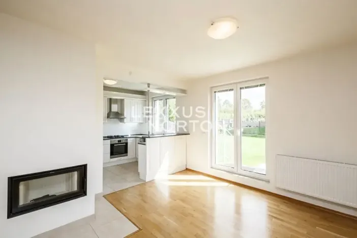 Pronájem rodinného domu, Průhonice, Pod Valem II., 325 m2