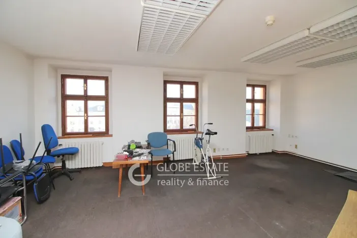 Prodej kanceláře, Jihlava, Masarykovo náměstí, 1141 m2