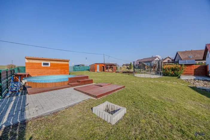 Prodej rodinného domu, Neplachovice - Zadky, 150 m2
