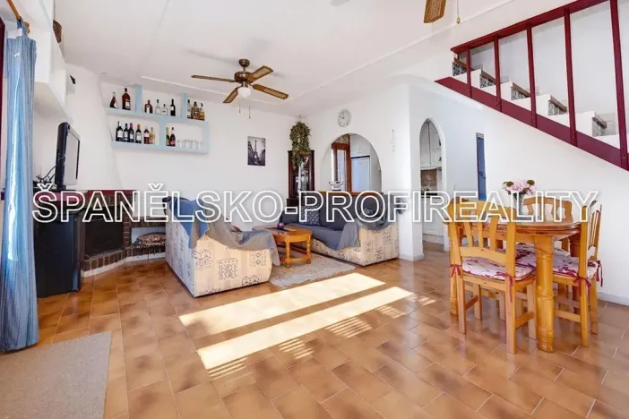 Prodej vícegeneračního domu, Alicante, Španělsko, 78 m2