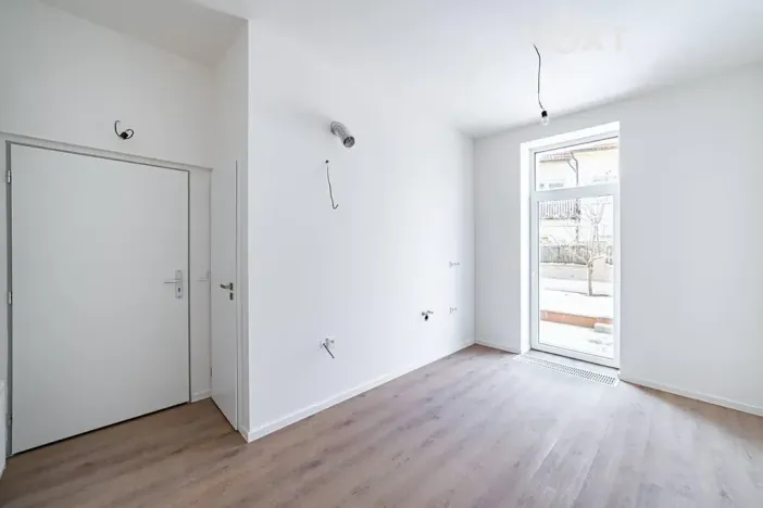 Prodej bytu 1+1, Praha - Žižkov, Na mokřině, 91 m2