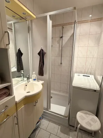 Pronájem bytu 1+kk, Praha - Hlubočepy, Peškova, 30 m2