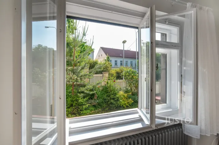 Pronájem bytu 2+kk, Praha - Dejvice, České družiny, 43 m2