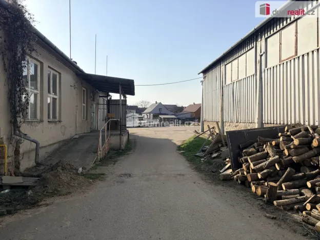 Pronájem skladu, Podivín, Husova, 30 m2