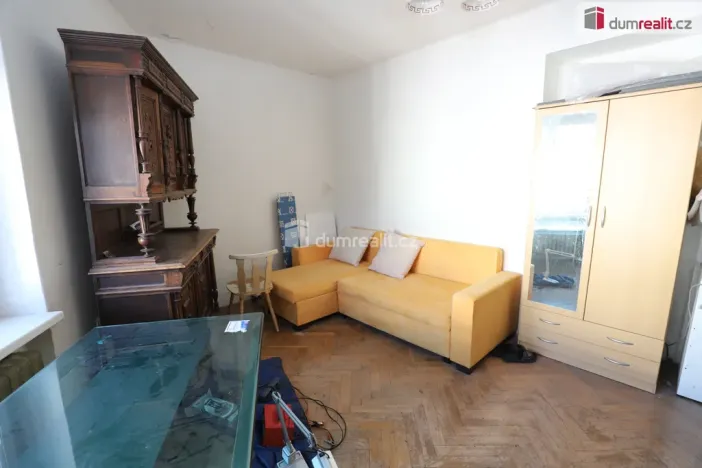 Prodej bytu 2+1, Karlovy Vary, nábřeží Jana Palacha, 63 m2