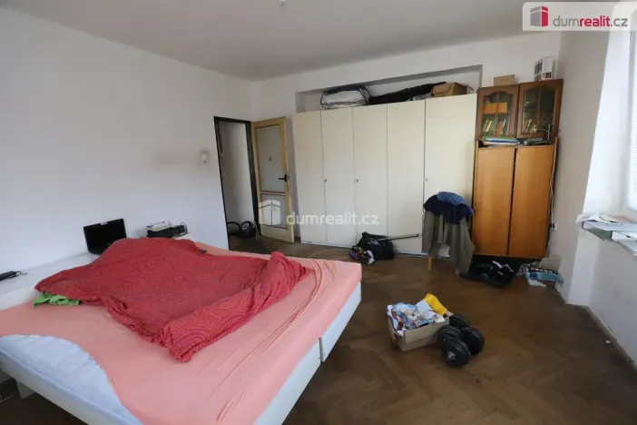 Prodej bytu 2+1, Karlovy Vary, nábřeží Jana Palacha, 63 m2