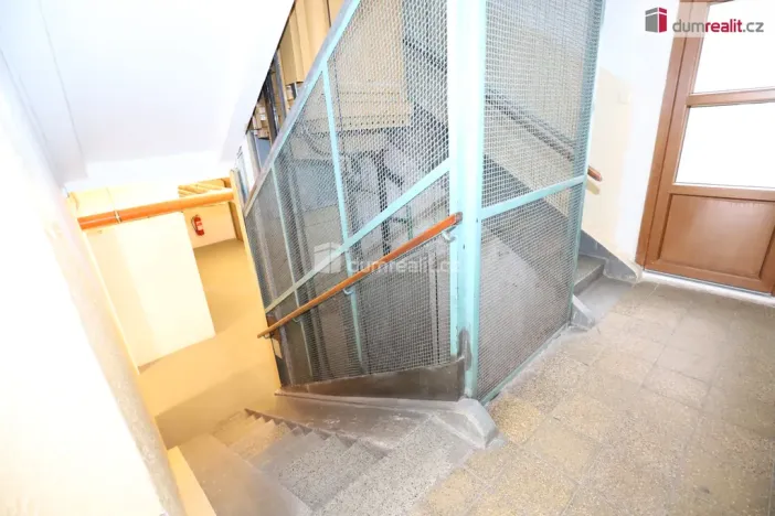 Prodej bytu 2+1, Karlovy Vary, nábřeží Jana Palacha, 63 m2