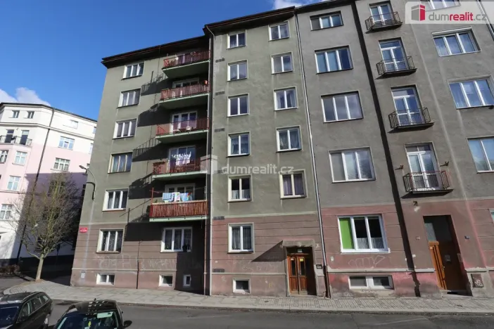 Prodej bytu 2+1, Karlovy Vary, nábřeží Jana Palacha, 63 m2