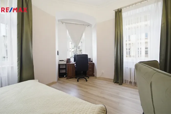 Prodej bytu 2+1, Karlovy Vary, Koptova, 78 m2